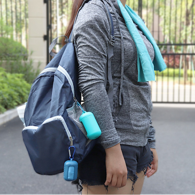Silicone Case microfiber sports sweat instant cooling towel 5