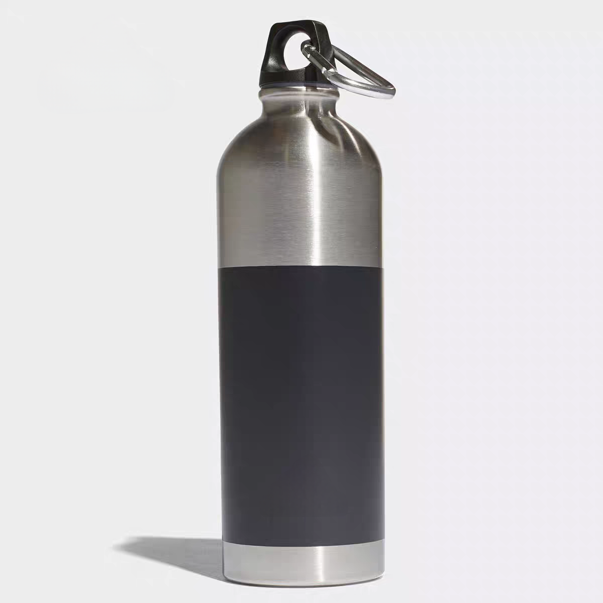 Single-wall stainless steel water bottle with carabiner 3