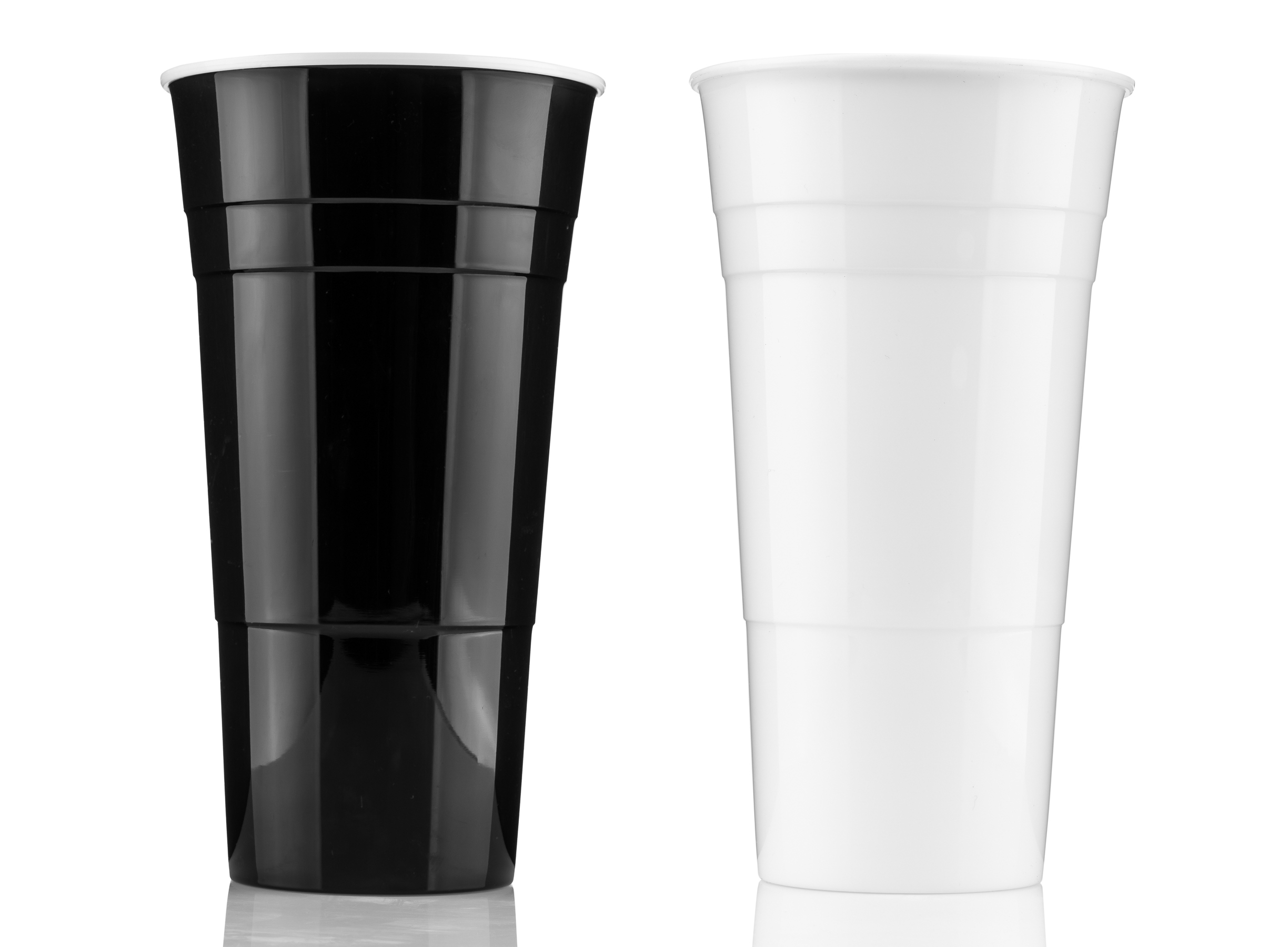 22 oz Reusable Plastic Party Cup 4