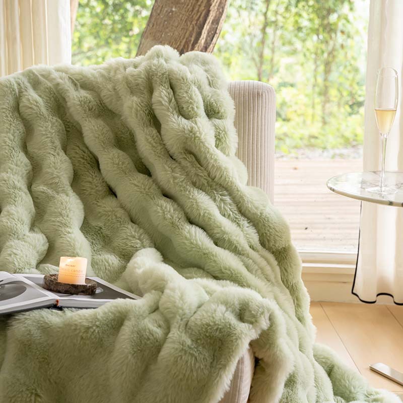 Thick Warm Double-Sided Rabbit Faux Fur Throw Blanket 2