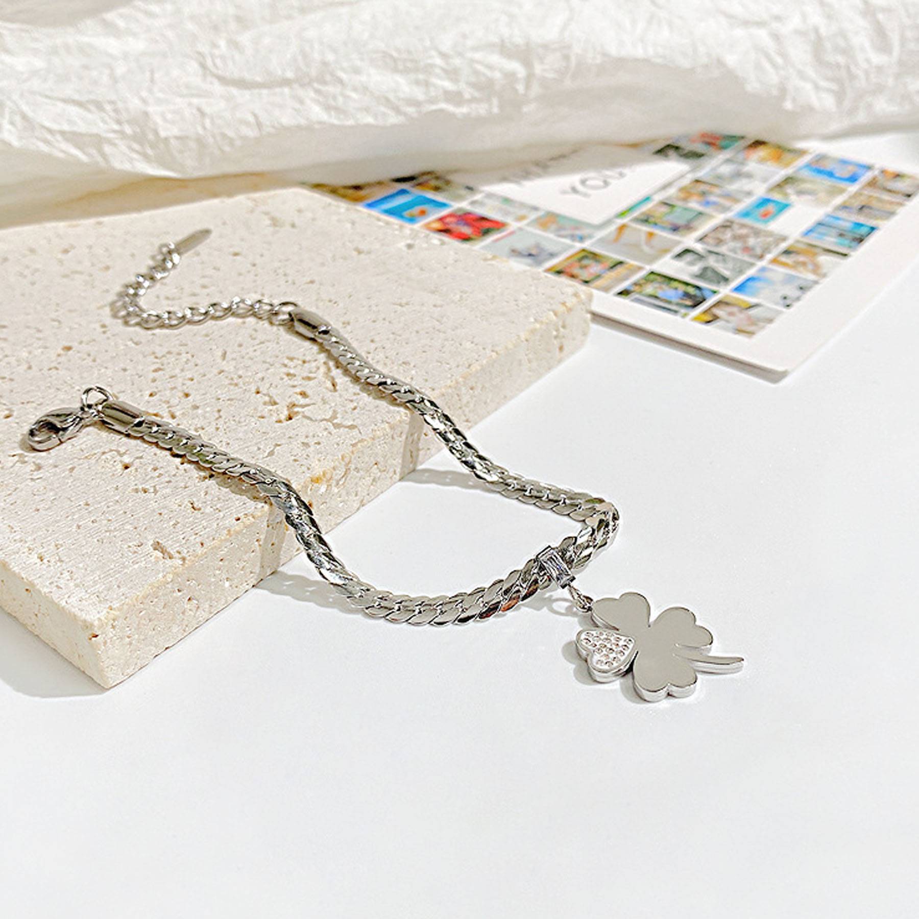 Fashionable titanium steel bracelets 8