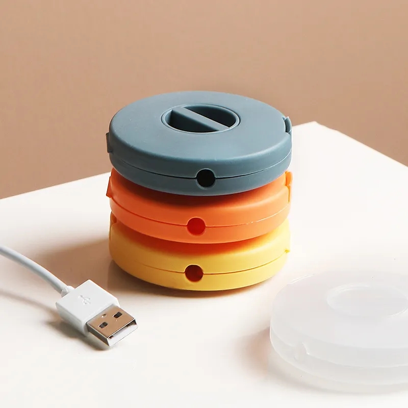 Portable data cable winders 4