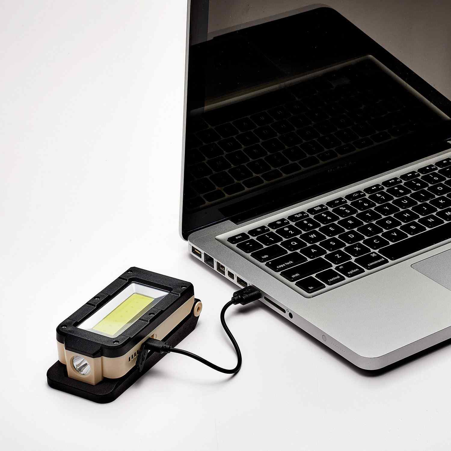 CEDAR CREEK® AXIS POCKET RECHARGEABLE  WORKLIGHT 8