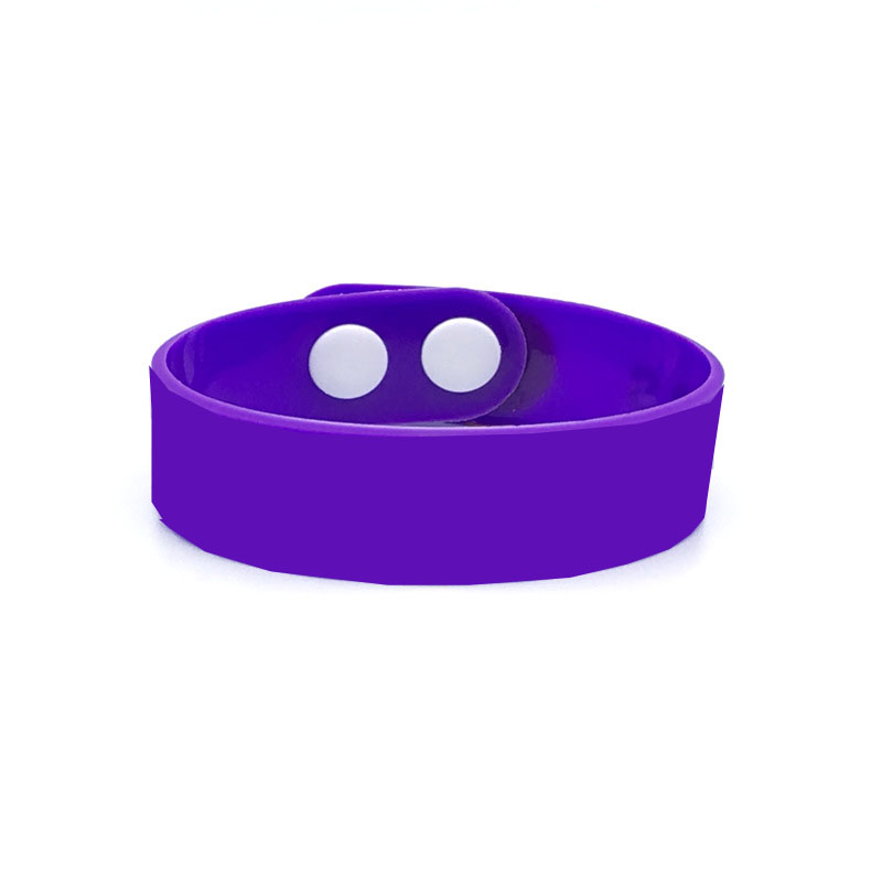 PVC World Cup Silicone Awareness Wristband 8