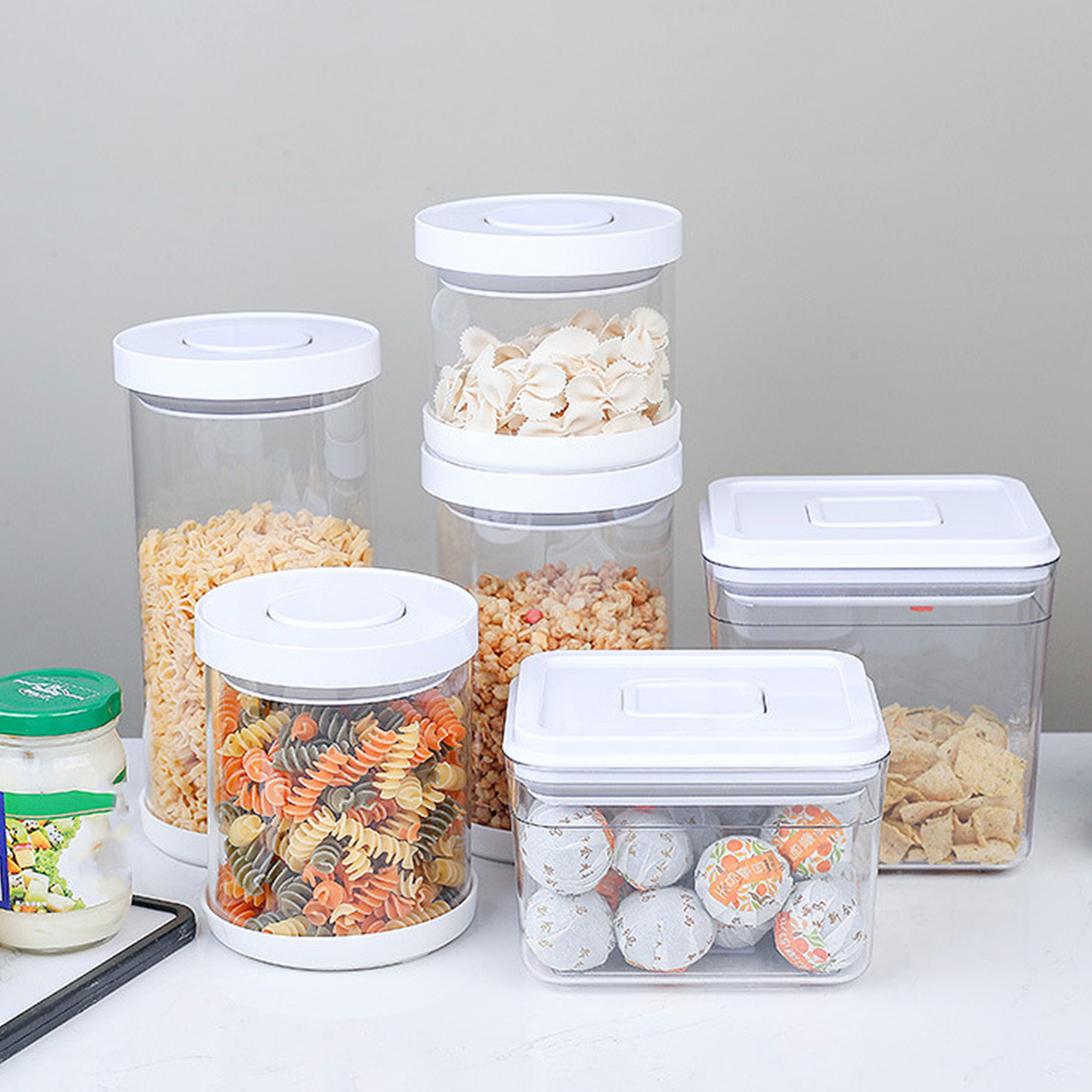 Square Push-Button Airtight Container 2