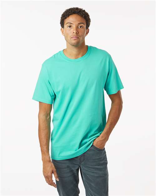 Unisex Classic T-Shirt - 200 107