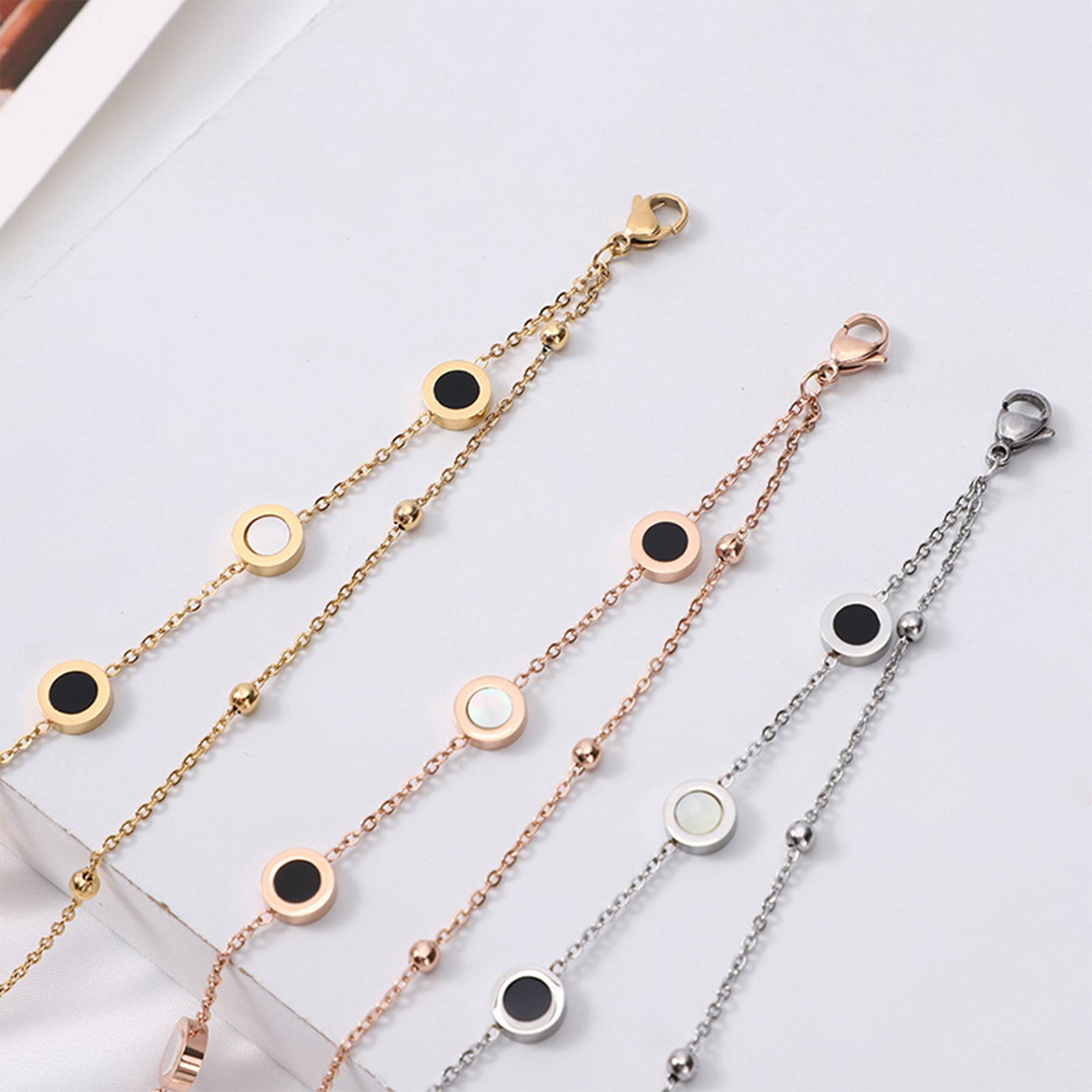 Stainless Steel Simple black and white shell bracelet 7