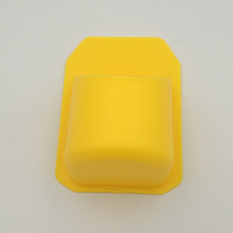 Portable Silicone Shower Beverage Holder for Beer Can 20