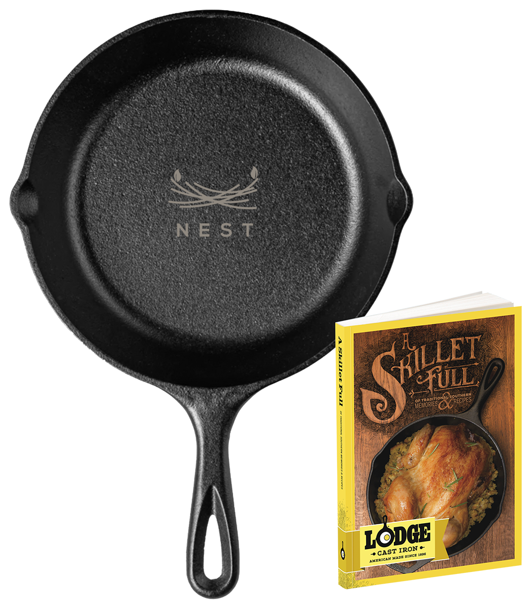 Lodge® 8" Cast Iron/Skillet Full Cookbook Gift Set 9