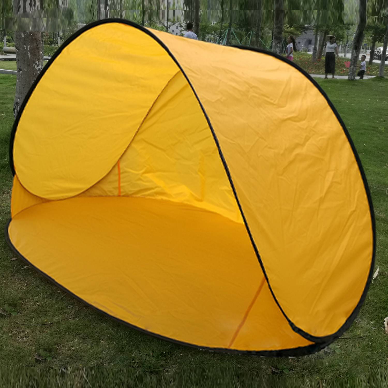 Folding and automatically pops open beach tent 5