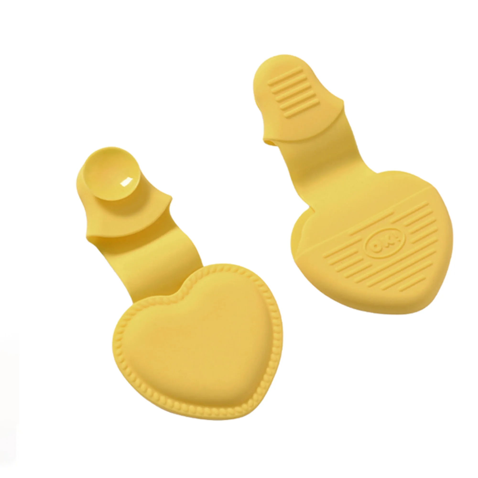 Silicone Heart Insulated Glove Clip 4