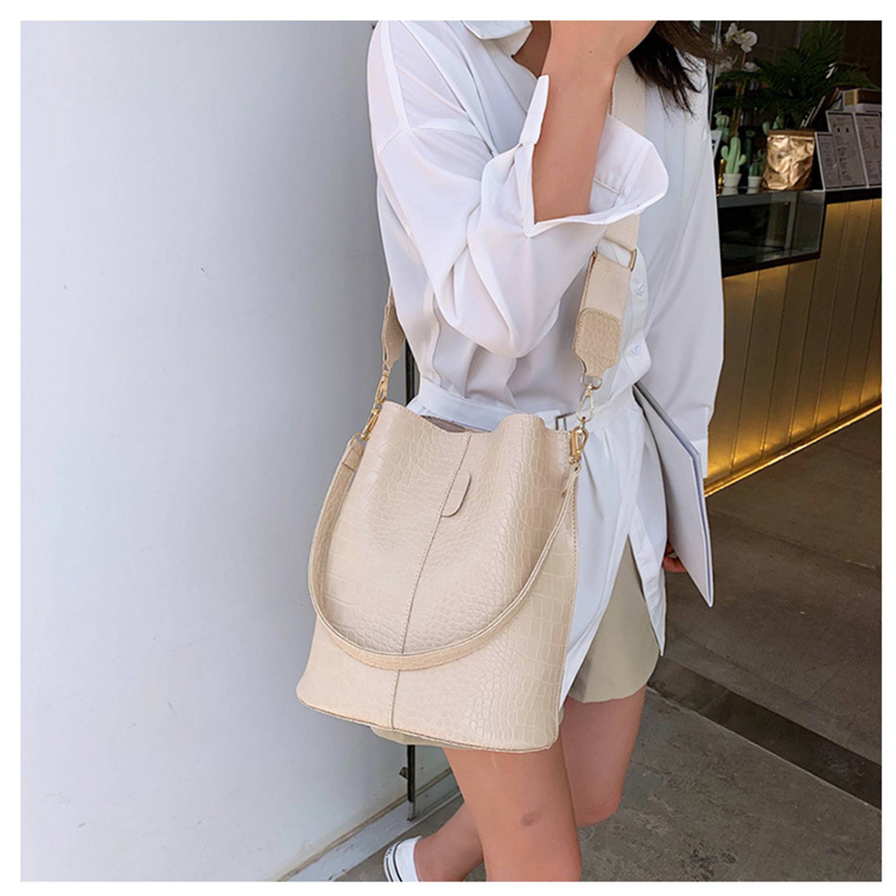 PU Bucket Bag And Crossbody Shoulder Handbags 4