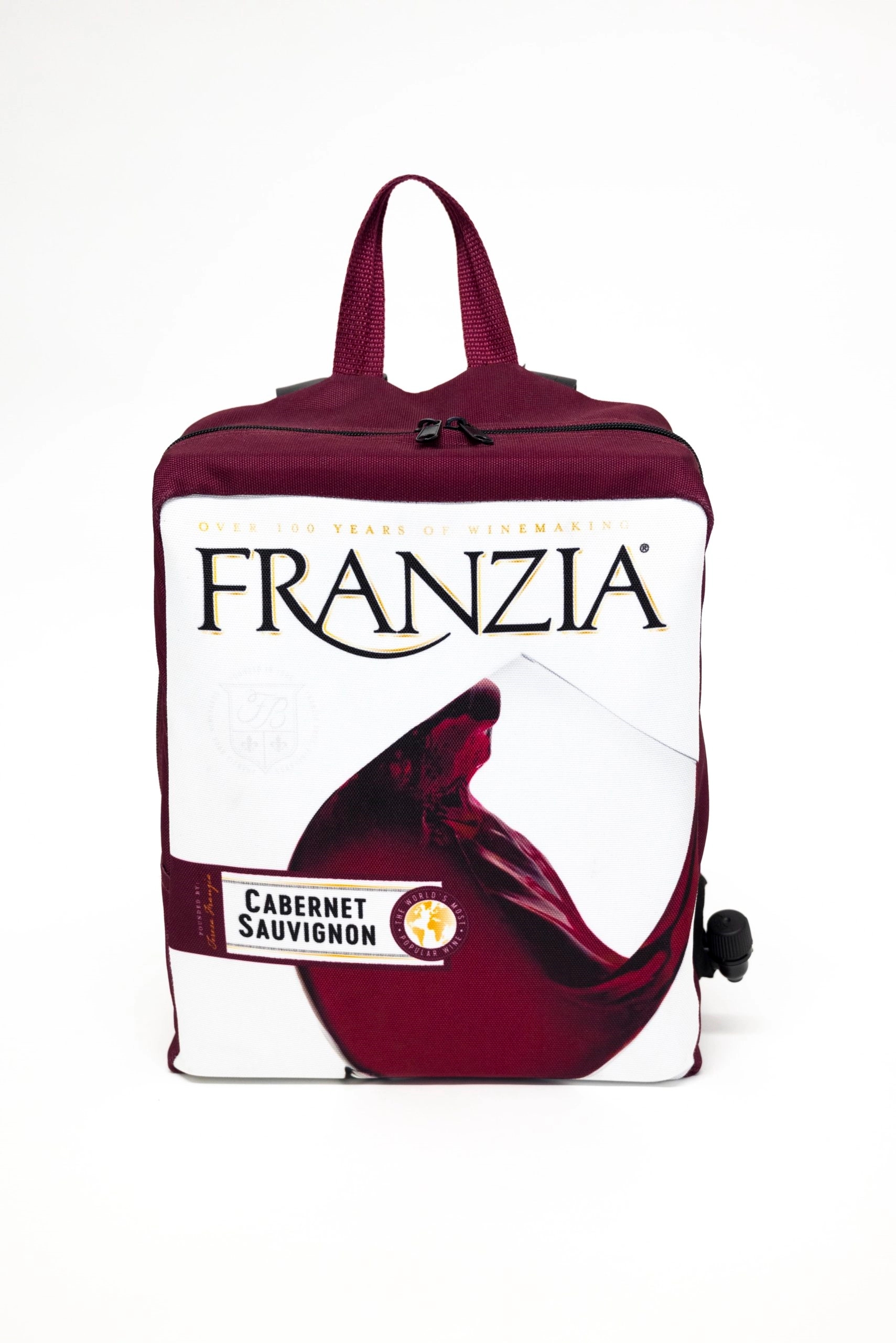 Wine Dispensing Backpack 3