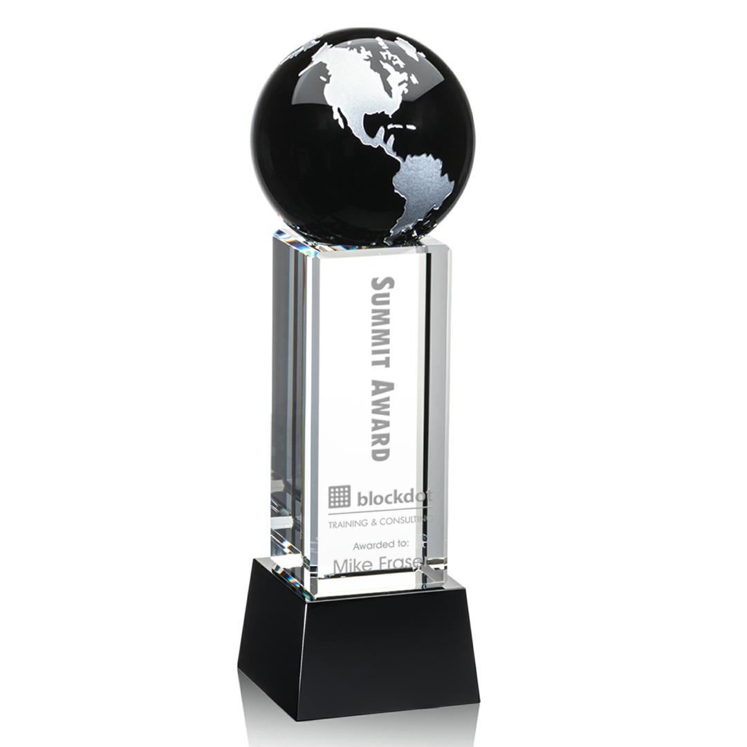 Luz Globe Award on Base - Black/Silver 7