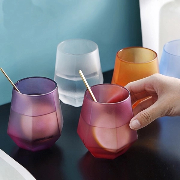 7oz-10oz Frosted Hexagon Glass cup with Gold Lid 4