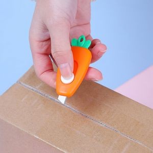 Mini Steel Carving Knife Flower Shaped 7