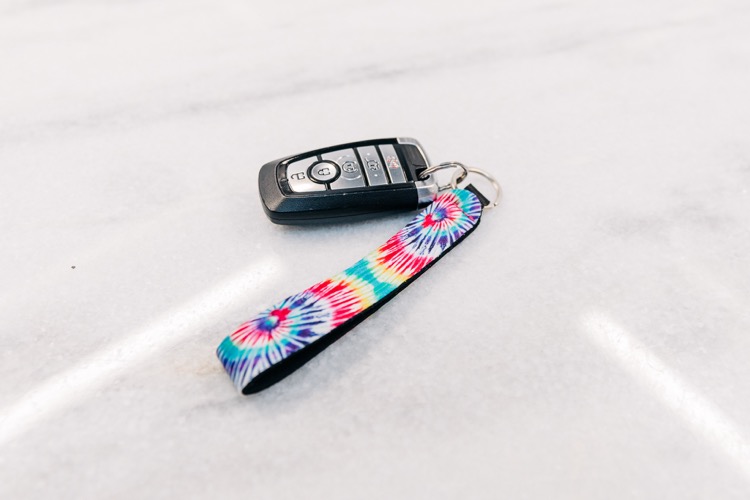 NeoWrist Neoprene Wristband Keyring 5