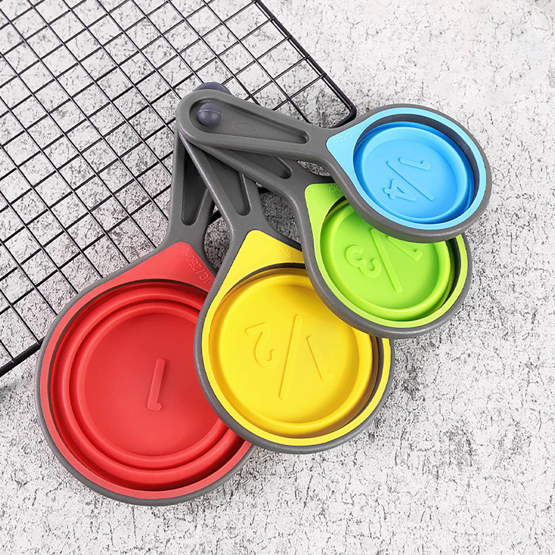 Collapsible Measuring cups 3