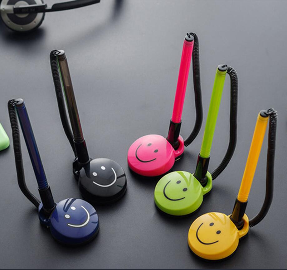 Office Desk Pen 1