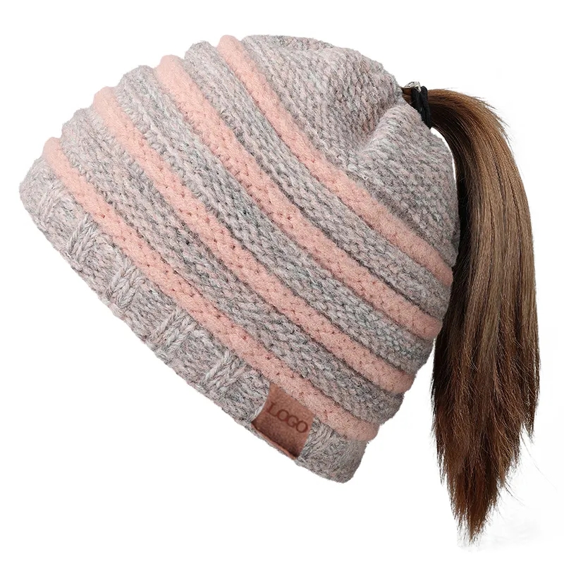 Women's Striped Empty Top Hat In Winter 3