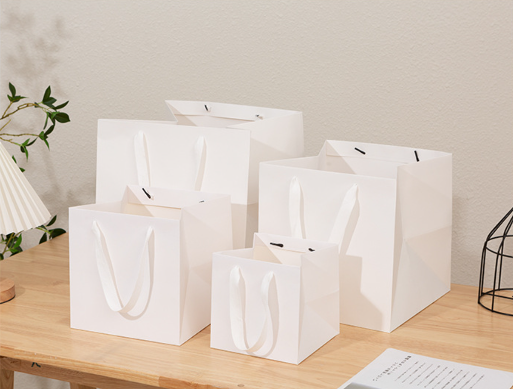 Large Size Matte White Paper Bag 2