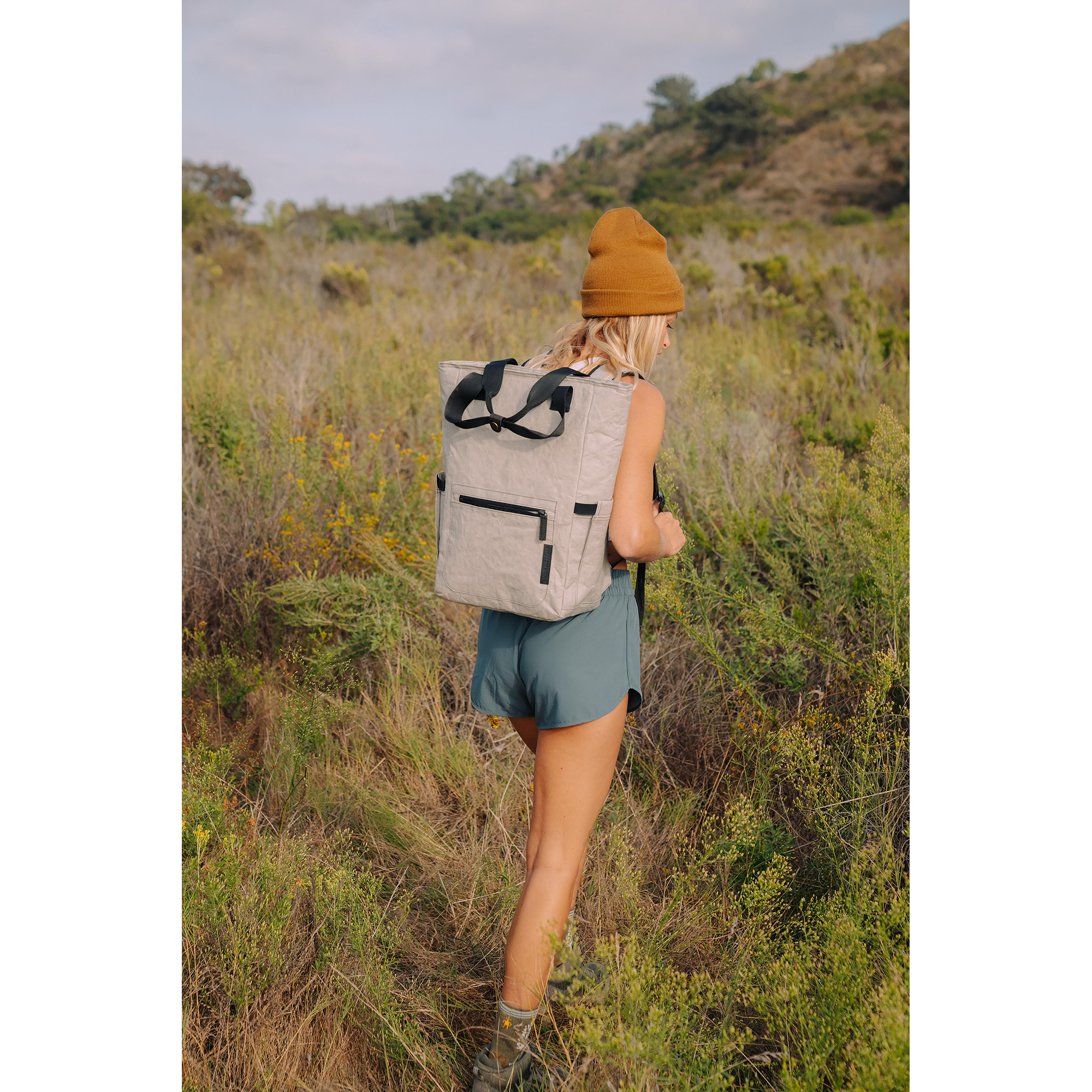 Out of the Woods® Seagull Backpack Cooler 9