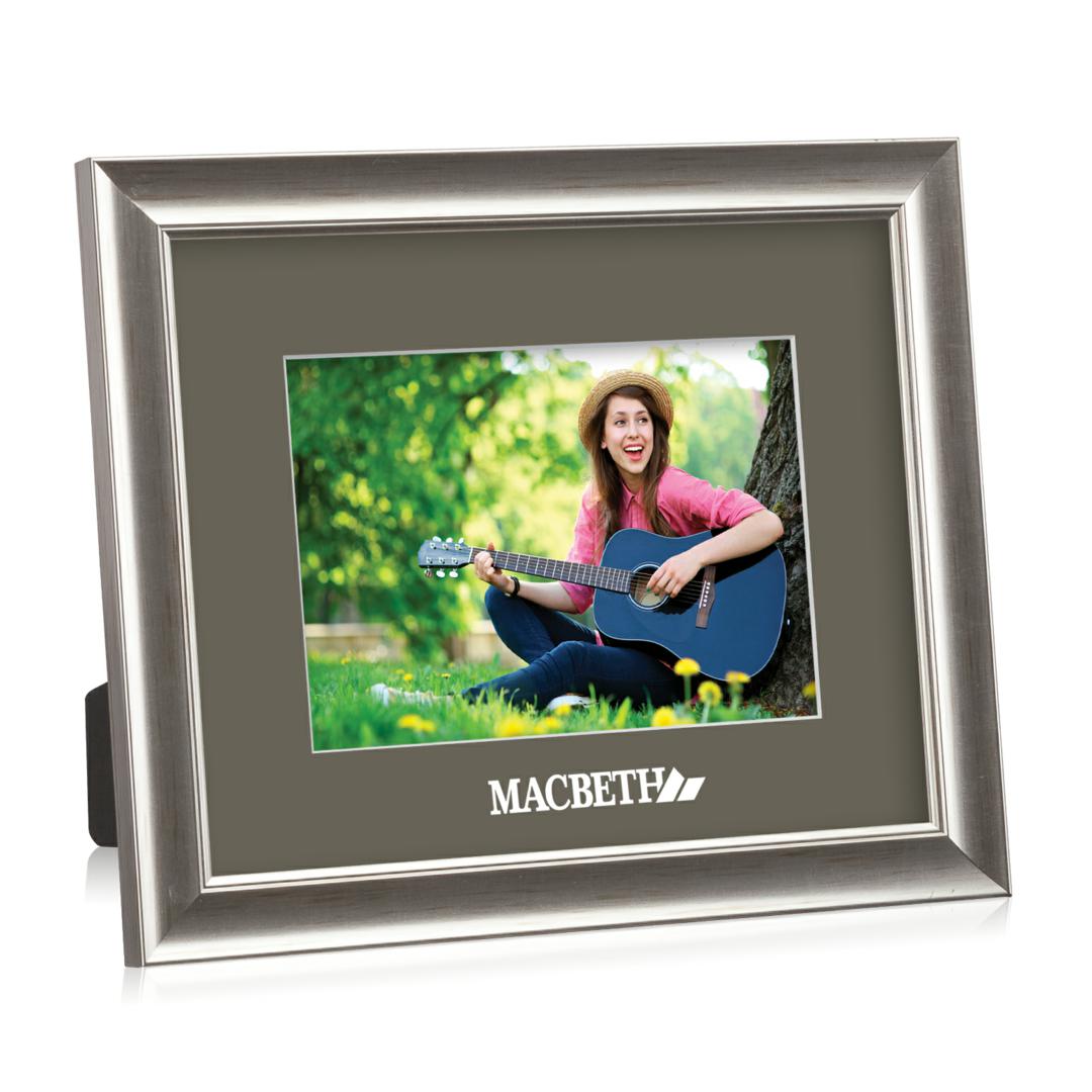 Floriana Frame 13