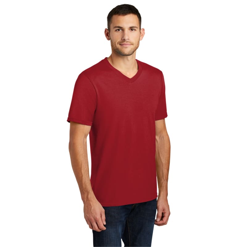 District Very Important Tee V-Neck. 33