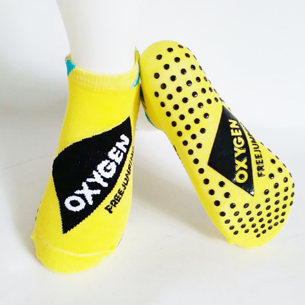 Custom Children Soft Non Slip Trampoline Socks / Yoga Socks 4