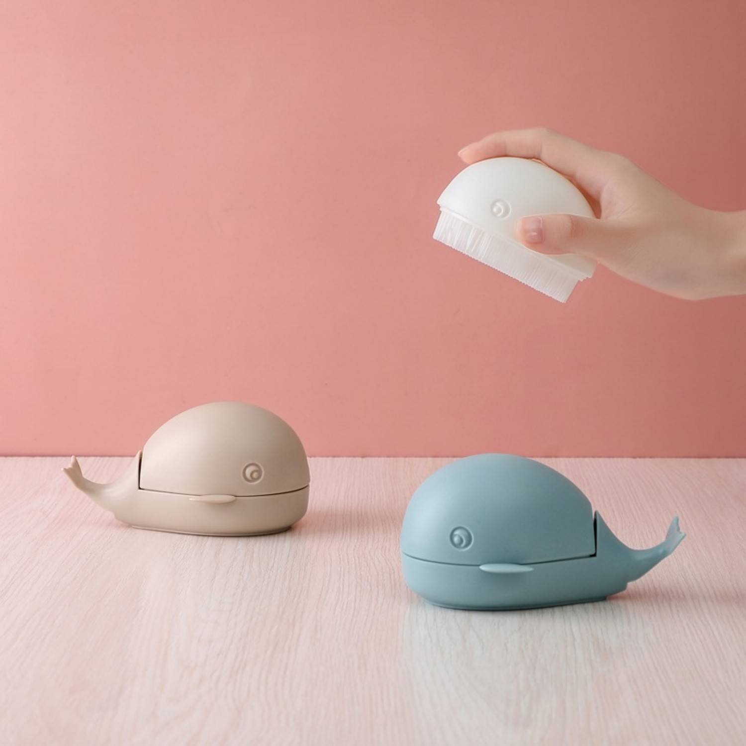 Plastic Detachable Whale Washing Brush 5