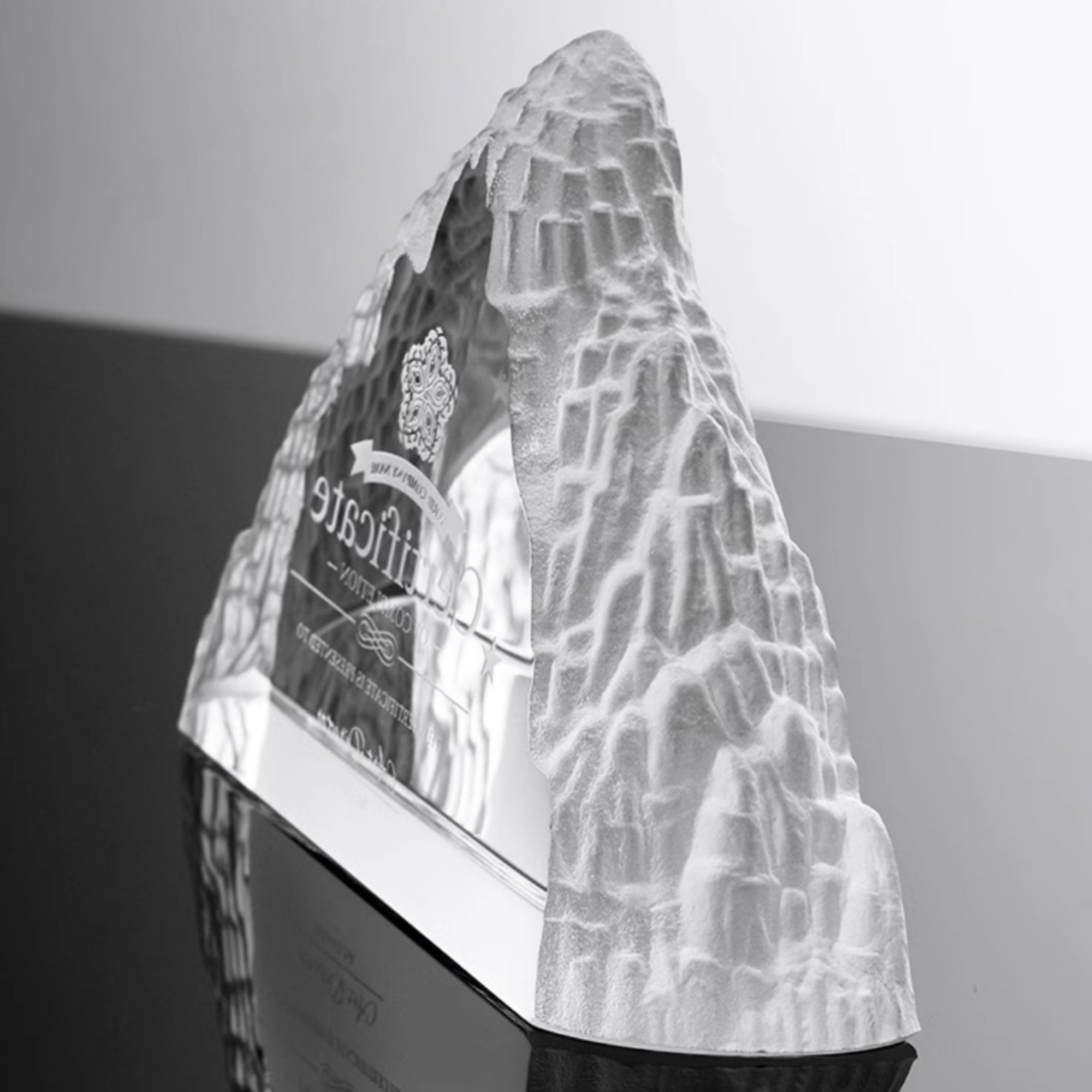 Iceberg Crystal Trophy 3