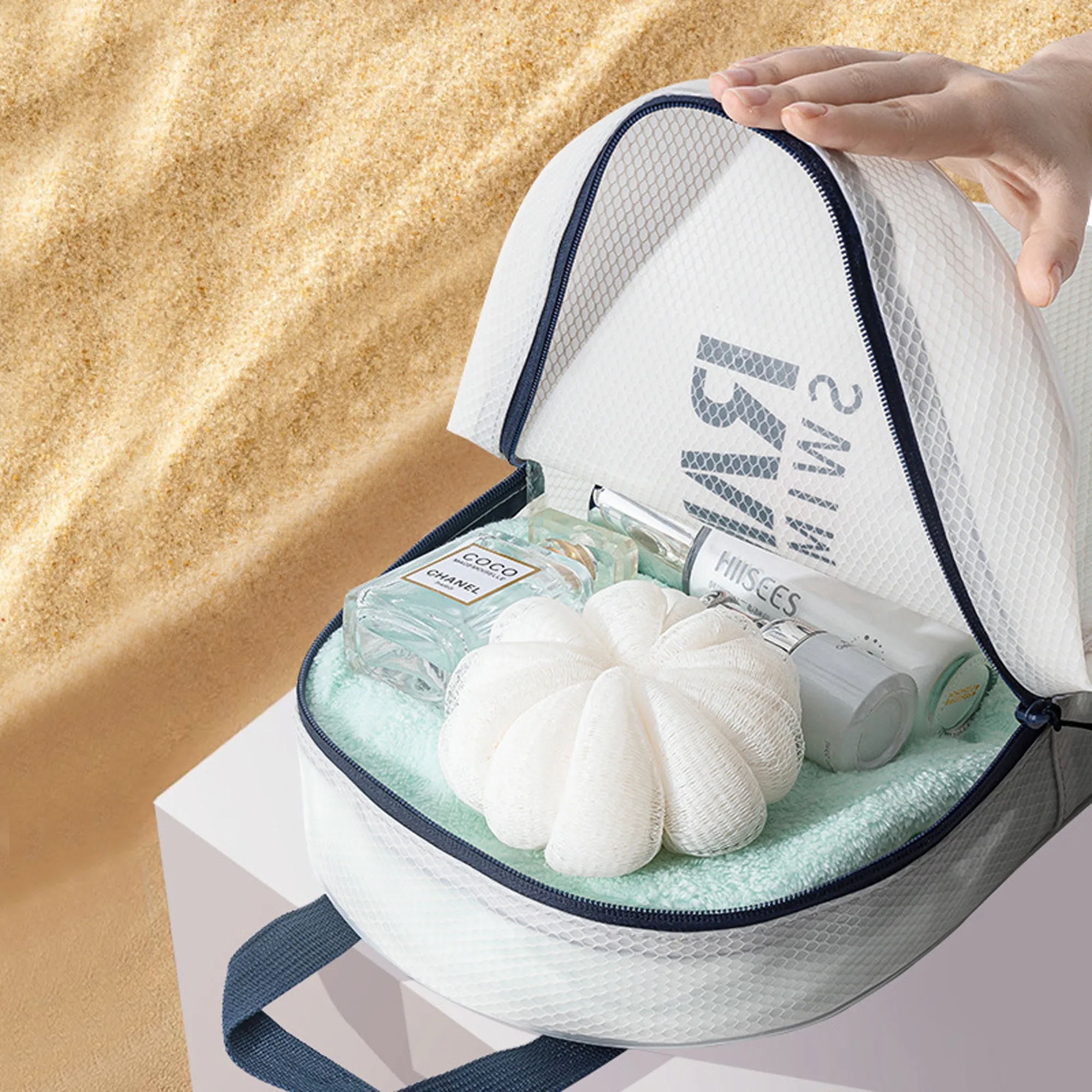 Waterproof Handheld Swimming & Fitness Bag 1