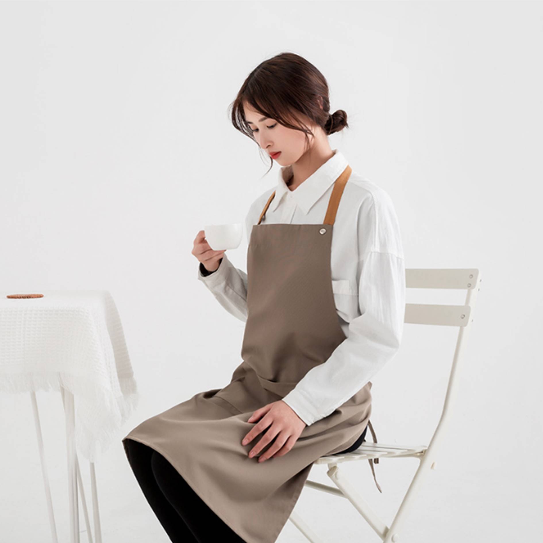 Oil Proof Canvas Aprons With Pocket 2