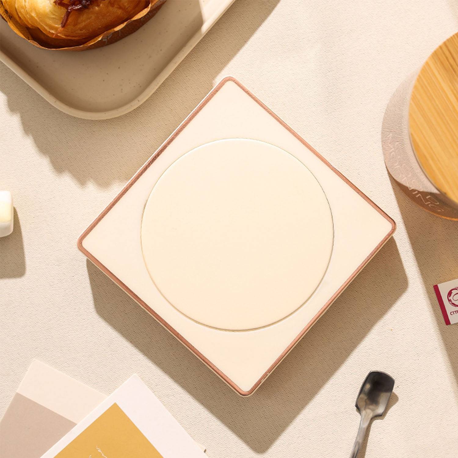 Coffee heating coaster with 55 degree constant temperature 8
