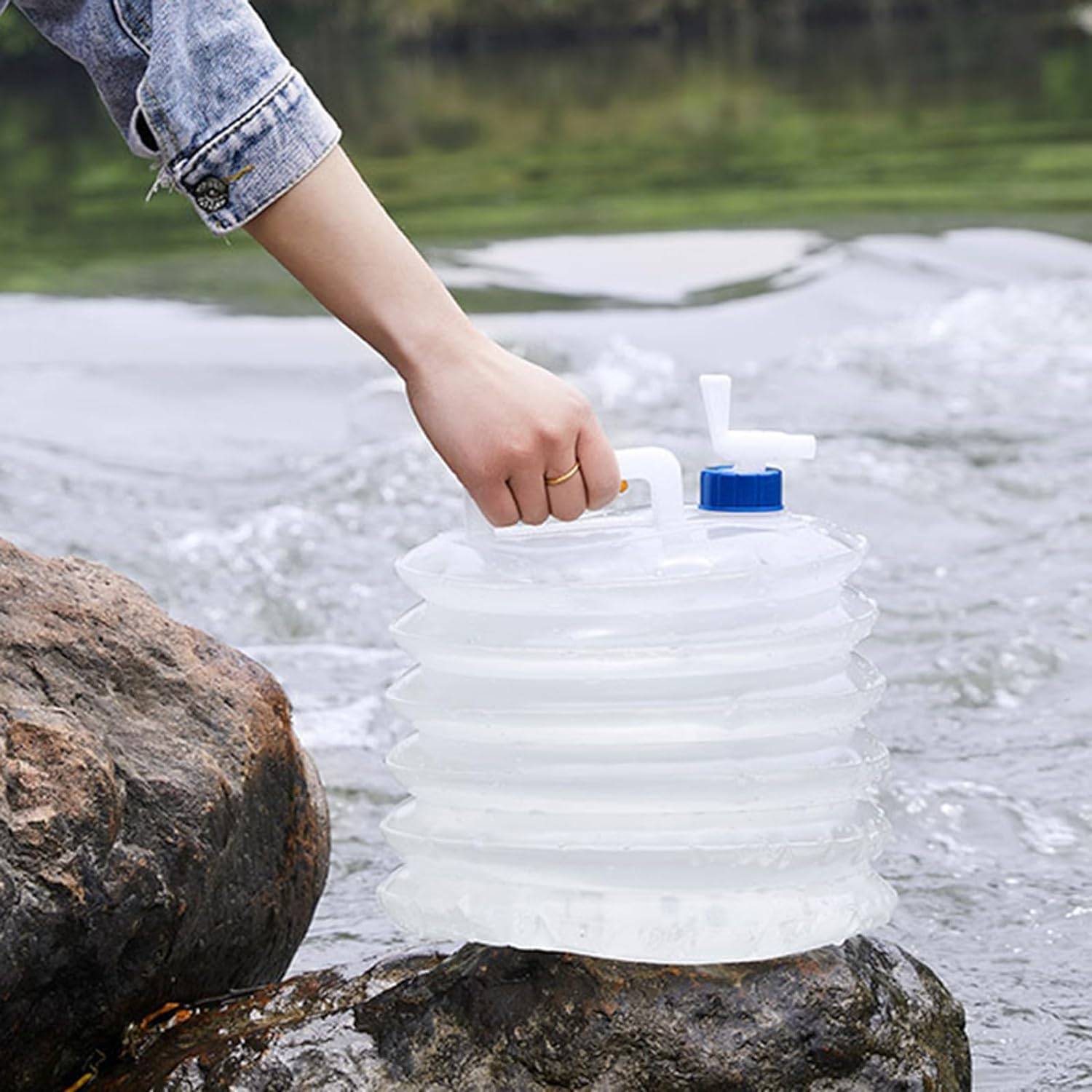 Outdoor portable foldable compressed water bucket 6
