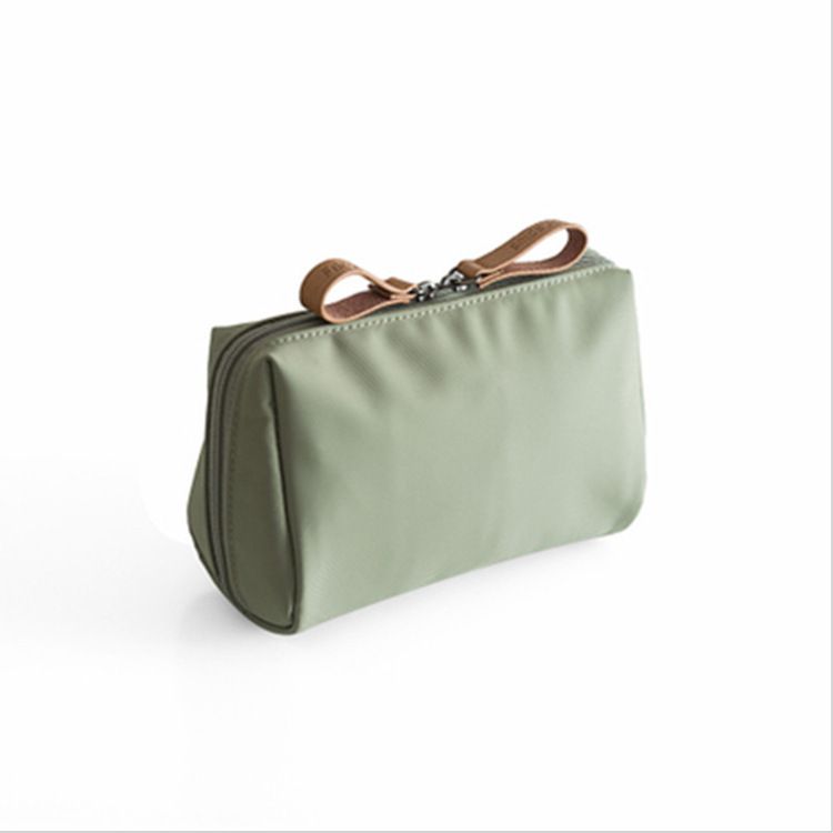 Makeup bag 4