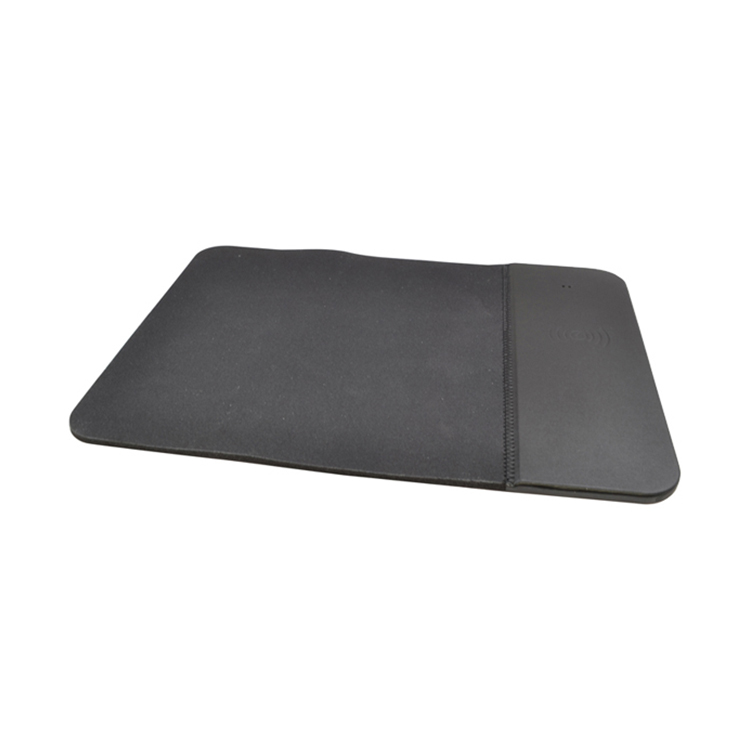 Qi Wireless Charger And Mouse Mat with PU and Rubber Material 6