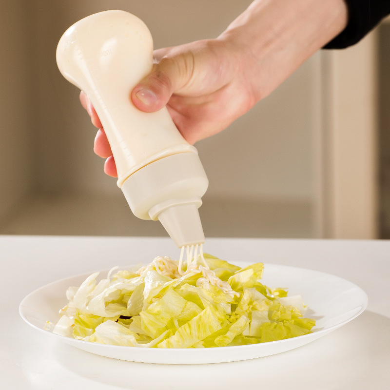 Salad Ketchup Squeeze Dispenser 3