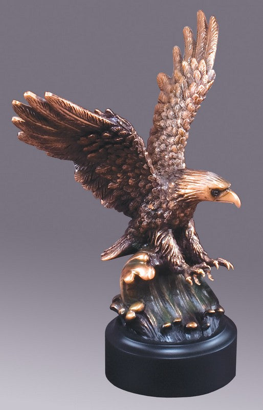 Eagle Landing Resin 8" 2