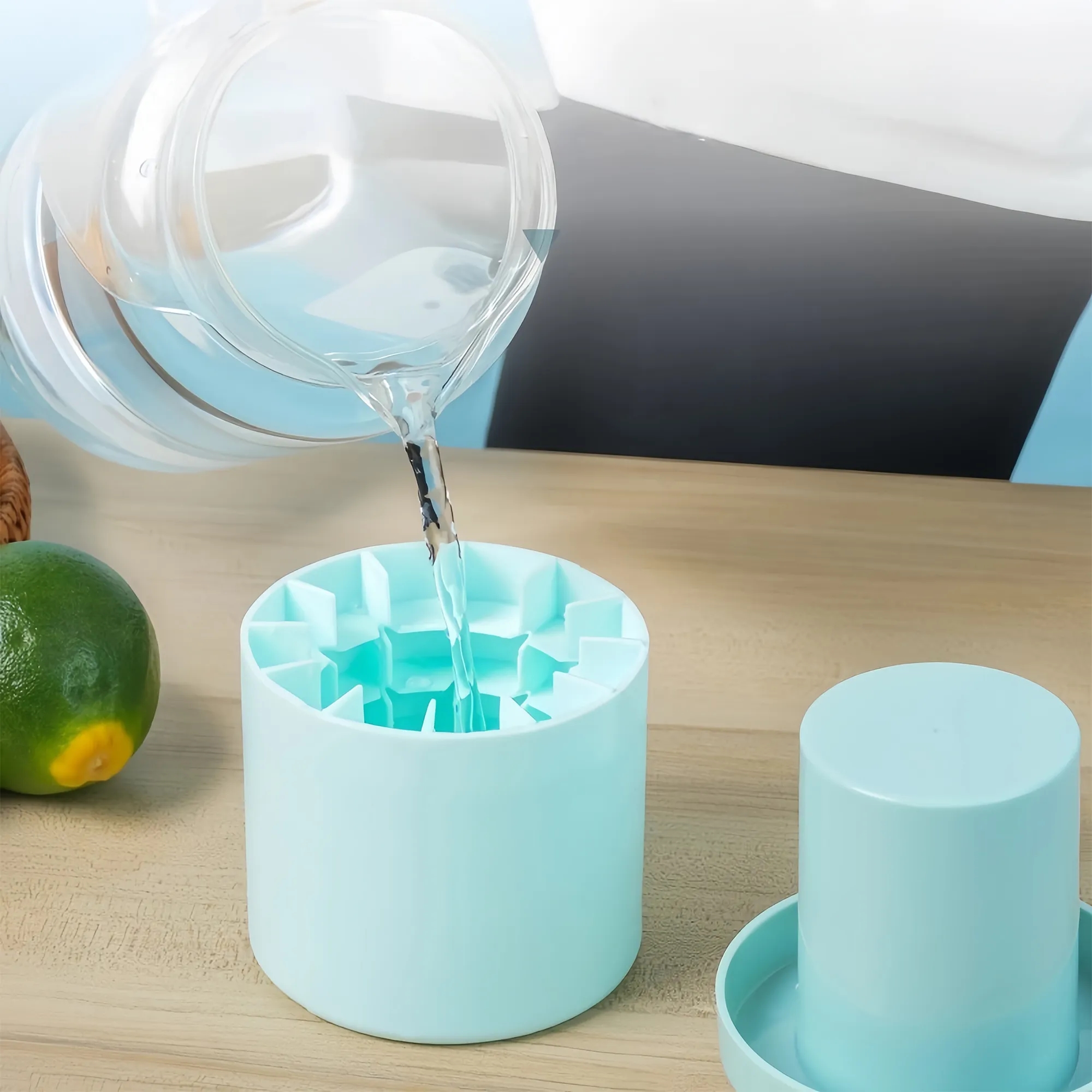 3D Cylindrical 40-cell Silicone Ice Cube Cup 8