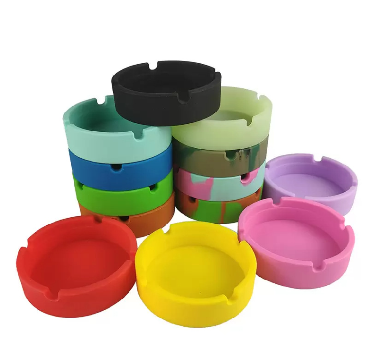Silicone Ashtray 1
