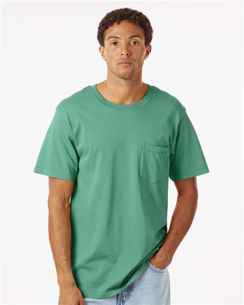 Unisex Classic Pocket T-Shirt - 210 13
