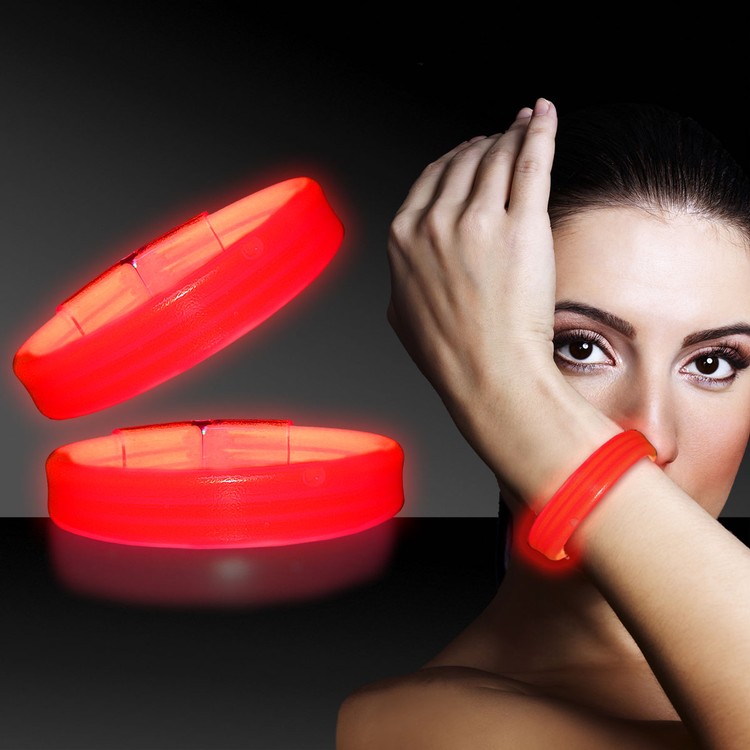 Red 9" Deluxe Triple Wide Light Up Glow Bracelet 3