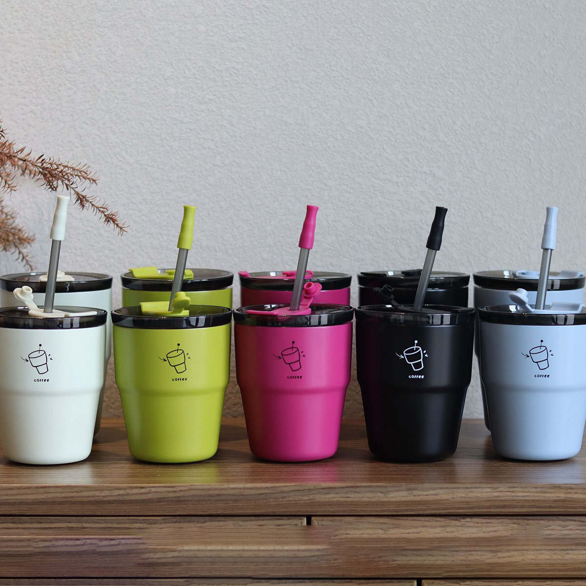 19OZ. Stainless Steel Straw Insulated Coffee Cup 2