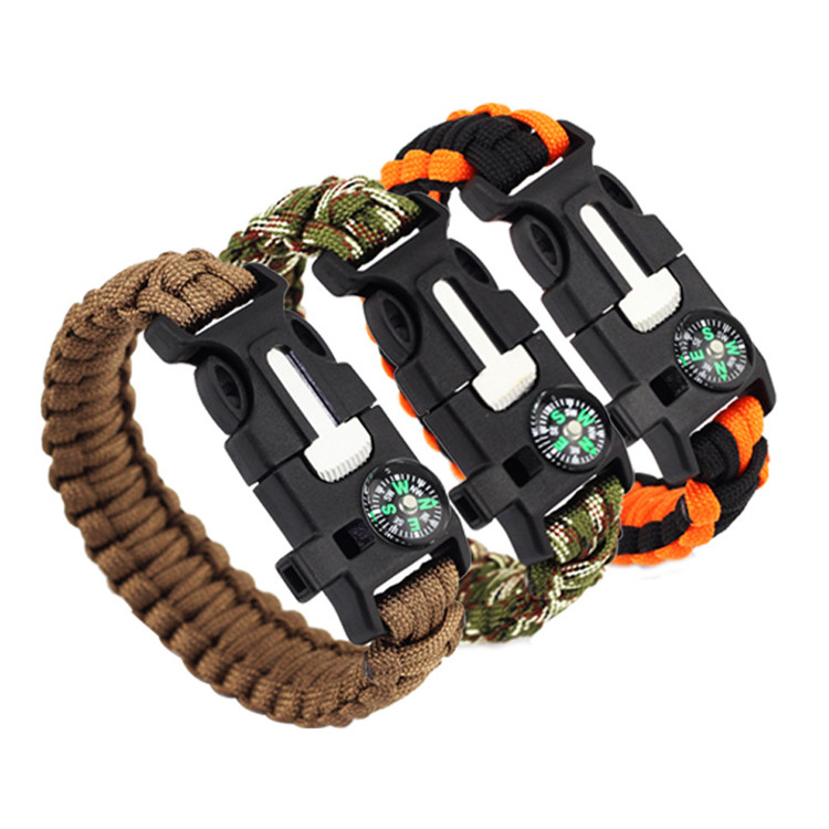 Paracord Survival Bracelet 3