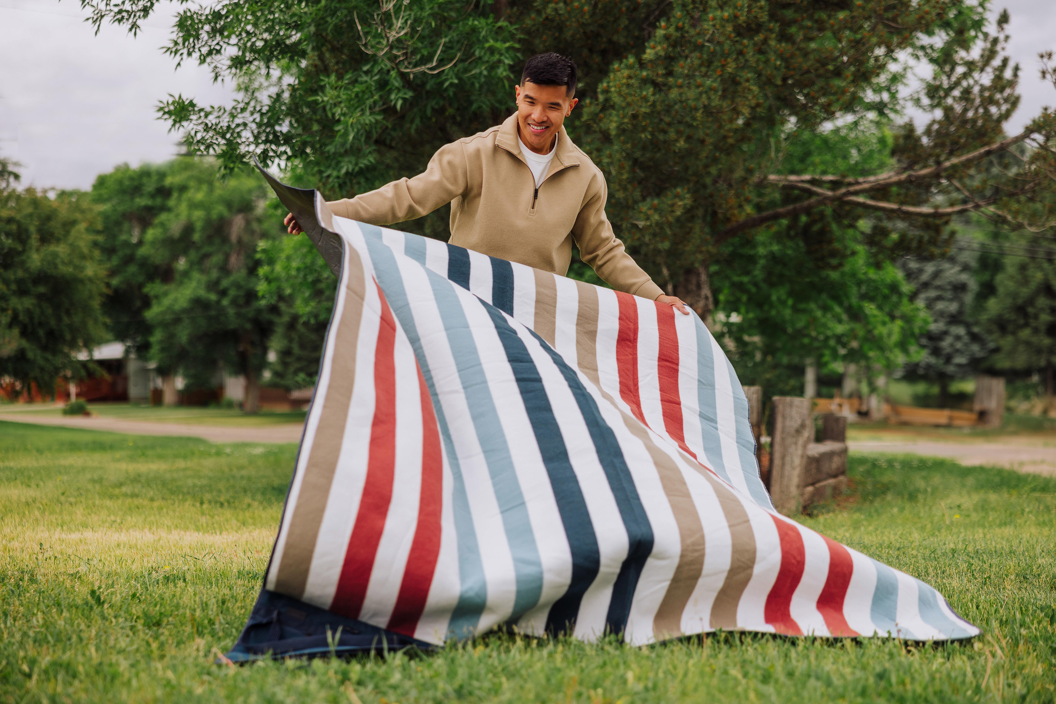Blanket Tote XL Outdoor Picnic Blanket 25