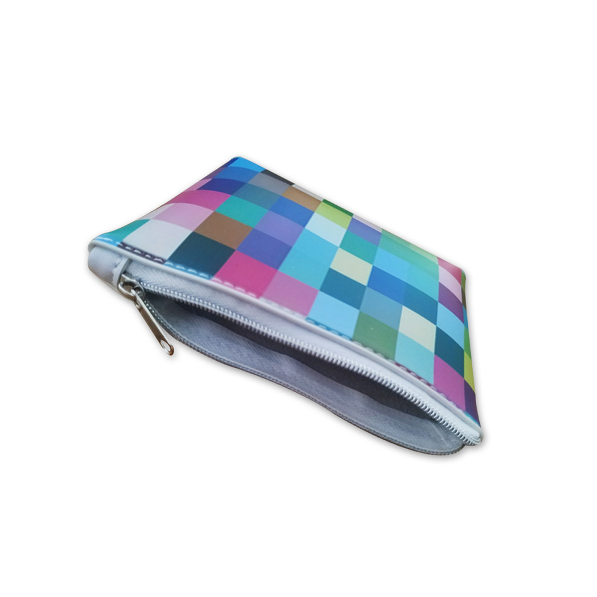 TPU Checkered Contrasting Color Makeup Bag 1