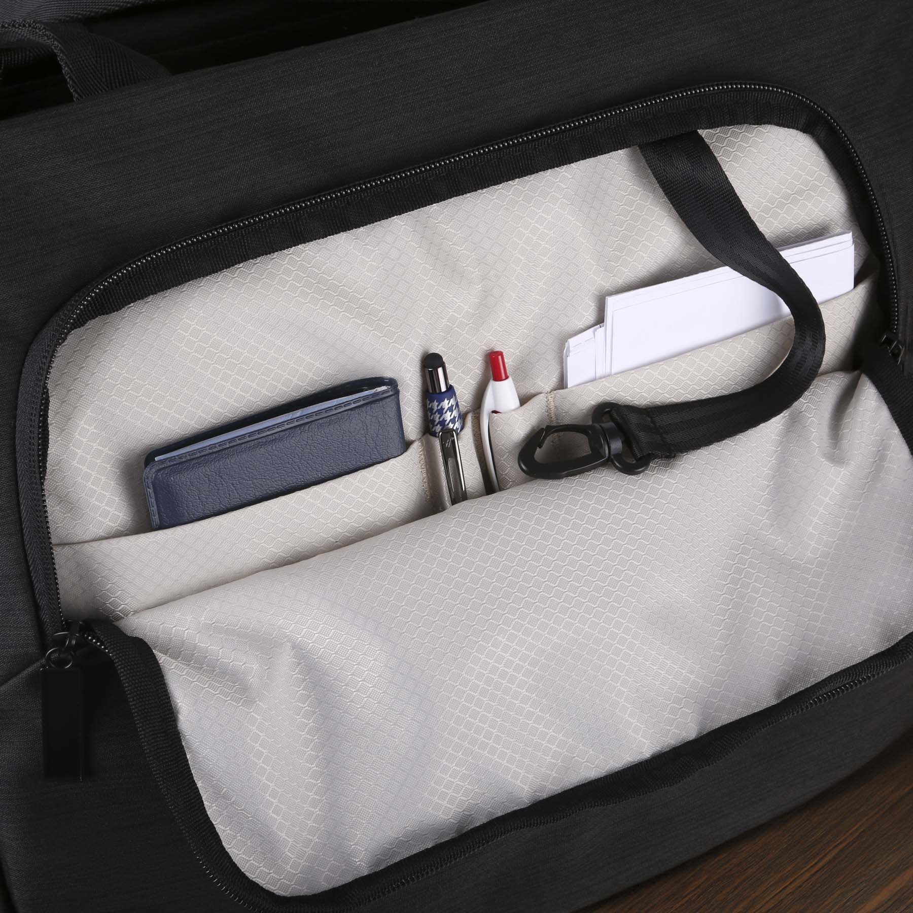 Workflow Commuter Carry-All 13