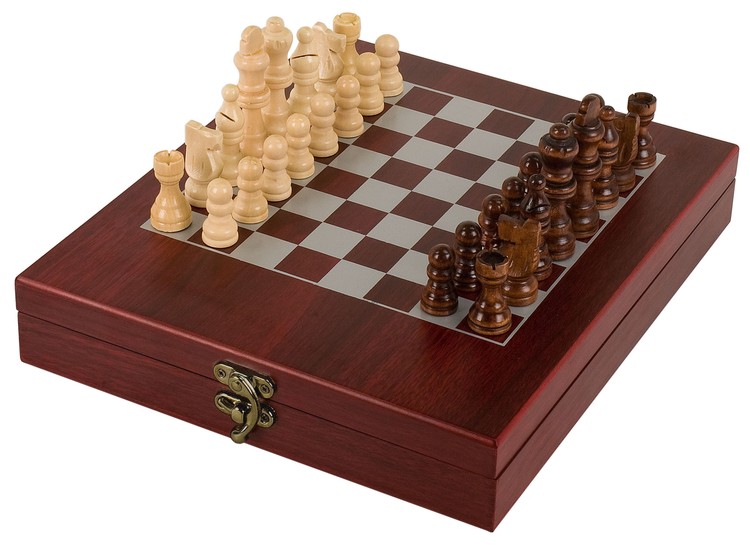 Rosewood Finish Chess Set with an engraved plate 1