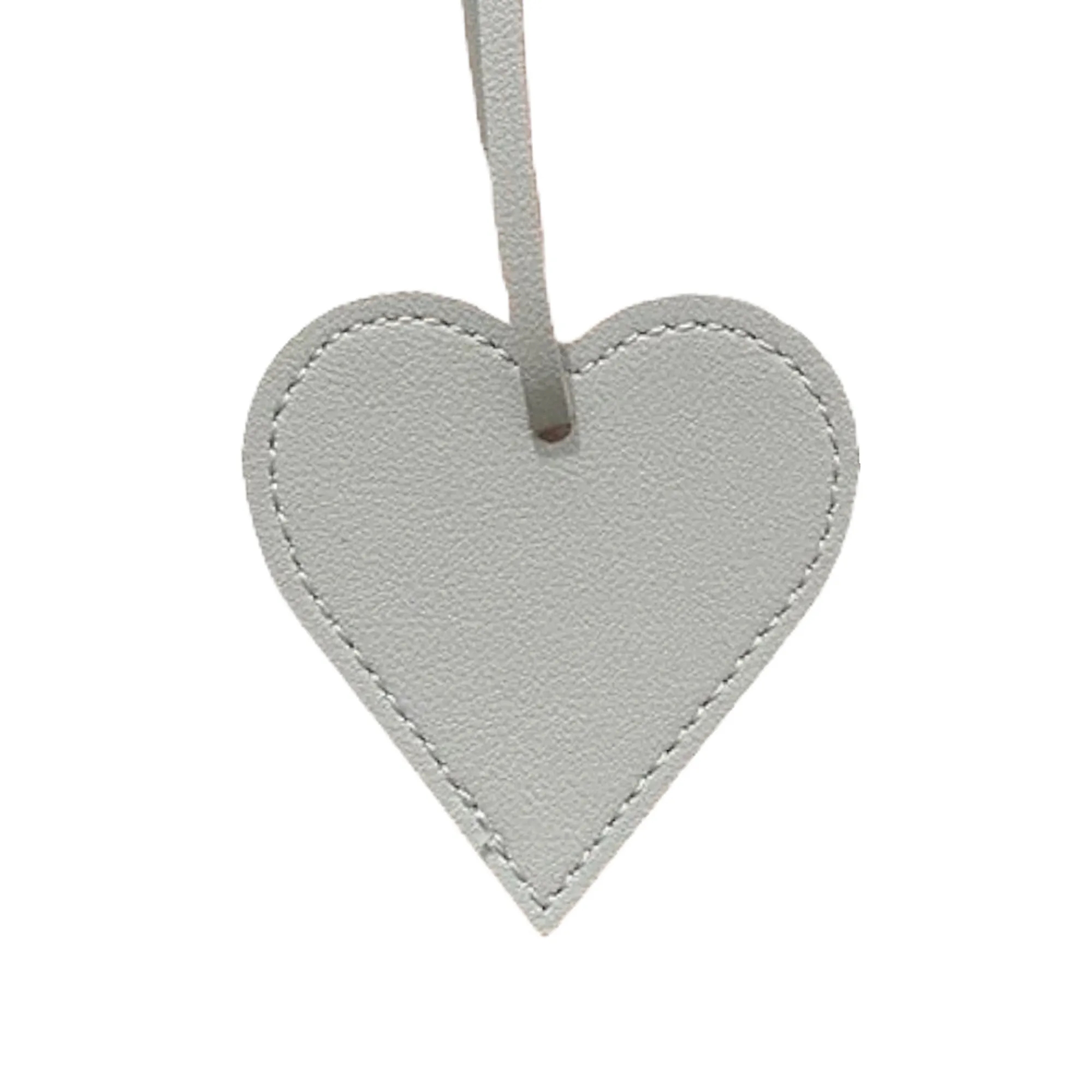 PU Leather Heart Keychain Lightweight Compact Build 6